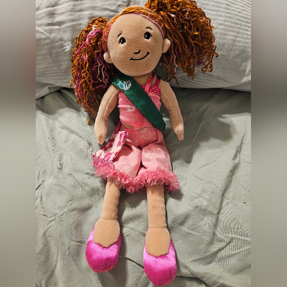 Groovy Girls Girl Scout "Courageous Camara" Doll